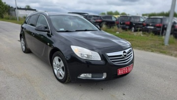 Opel Insignia I Sports Tourer 2.0 CDTI ECOTEC 130KM 2011 Opel Insignia duza navi, zdjęcie 2