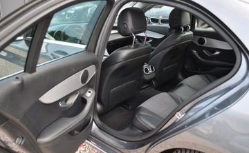 Mercedes Klasa C W205 Limuzyna 180 156KM 2017 Mercedes-Benz Klasa C 180 CGI Avangarde Automat Benzyna 1.6 Benzyna 156KM, zdjęcie 16