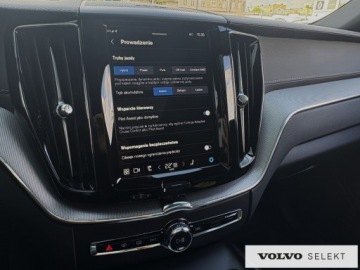 Volvo XC60 II Crossover Plug-In Facelifting 2.0 T8 455KM 2023 Volvo XC 60 T8 Plug-In 310 + 145 KM AWD Ultimate D, zdjęcie 13