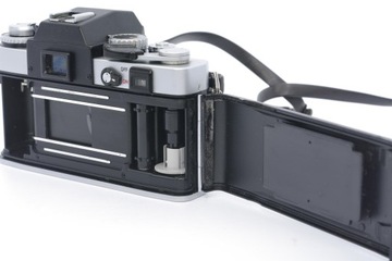 MINOLTA XE-5+SUNPAK АВТО 144ПК+РУКОВОДСТВО