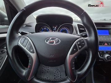 Hyundai i30 II Wagon 1.6 CRDi 110KM 2013 Hyundai i30 1.6 CRDI 110KM Xenon Panorama PDC Skory Serwis Oplacony 1.6, zdjęcie 17