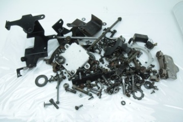 YAMAHA FAZER FZ6 S S1 04-06 БОЛТЫ ВИНТЫ