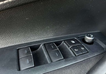 Toyota Corolla XII 2020 Toyota Corolla Hybryda Automat Navi Kamera Led Grzane fotele Tempomat, zdjęcie 31