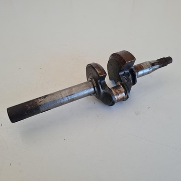 КОЛЕНВАЛ BRIGGS & STRATTON 3,5 Л.С.