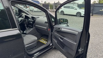 Opel Zafira B 1.8 ECOTEC 140KM 2011 Opel Zafira Bezwypadkowa, Serwisowana GWARANCJA 1.8 Benzyna 140KM, zdjęcie 21