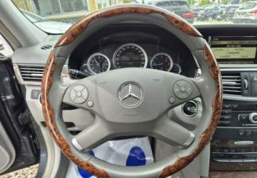 Mercedes Klasa E W212 Limuzyna 200 CDI BlueEFFICIENCY 136KM 2011 Mercedes-Benz Klasa E Zadbany Super stanNavi 2.1 Diesel 136KM, zdjęcie 19
