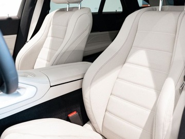 Mercedes GLE V167 SUV Facelifting 2.0 300d 269KM 2025 GLE Coupe 300 d 4-Matic AMG Line 2.0 (269KM) 2025, zdjęcie 4