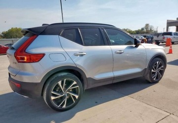 Volvo XC40 2019 Volvo XC 40 Auta z USA - Zapytaj o wiecej ofert 1.5 Benzyna 129KM, zdjęcie 4