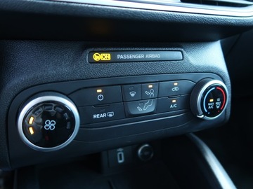 Ford Focus IV Kombi 1.0 EcoBoost 125KM 2019 Ford Focus 1.0 EcoBoost, Salon Polska, zdjęcie 14