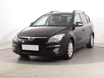 Hyundai i30 I 2008 Hyundai i30 1.6 CVVT, Klima, Klimatronic, zdjęcie 1