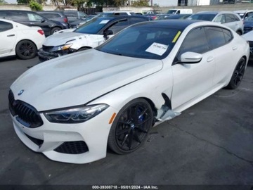 BMW Seria 8 II 2022 BMW Seria 8 m850i Gran Coupe, 2022r., 4x4, 4.4L, zdjęcie 1