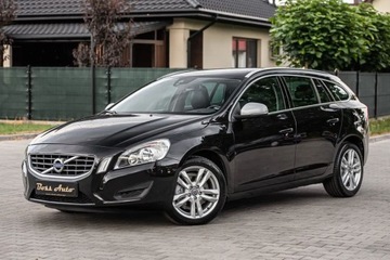 Volvo V60 I Kombi 1.6 T3 150KM 2013 Volvo V60 1.6TURBO 150KM Skora Navi Alu Pdc Full Serwis Gwarancjia 1.6, zdjęcie 5