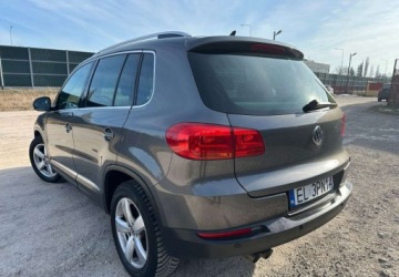 Volkswagen Tiguan I SUV Facelifting 2.0 TDI BlueMotion Technology 150KM 2016 Volkswagen Tiguan Volkswagen Tiguan 2.0 TDI SCR 4MOTION BlueMotion Technol, zdjęcie 3