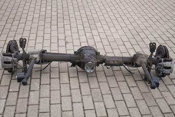 ZAWIESZENIE TYL MERCEDES G W463/4 4.0 DIESEL 3.27