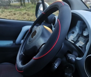 Кожух на руль Opel Astra Corsa Meriva Mokka Adam, черно-красный