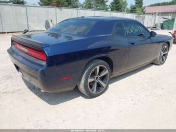 Dodge Challenger III 2013 Dodge Challenger 2013 Dodge Challenger 2dr Cpe RT Classic 5.7 Benzyna, zdjęcie 7