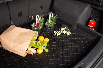 Hyundai i20 III HB 2020 - Коврик в багажник