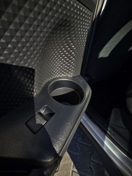 Toyota C-HR I Crossover Facelifting 1.8 Hybrid 122KM 2023 Toyota C-HR Toyota C-HR 1.8 Hybrid Comfort FV23 Gwarancja Salon PL, zdjęcie 25