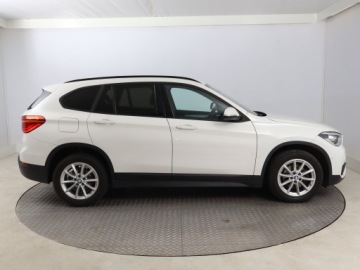 BMW X1 F48 2019 BMW X1 sDrive18i, Salon Polska, Serwis ASO, zdjęcie 5