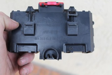 POJISTKA HLAVNÍ MERCEDES W203 A2035450803