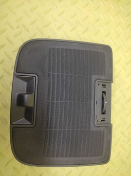 VW GOLF V PLUS KRATKA NAWIEWU ŚRODKOWA 5M0819153A