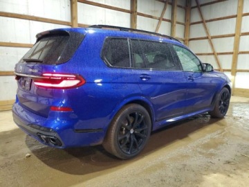 BMW X7 2023 BMW X7 M60I 2023 4.4 Benzyna 523KM, zdjęcie 3