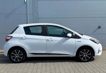 Toyota Yaris III 2018 Toyota Yaris OFERTA BLACK WEEK 1.5 Hybrid 75KM CVT Premium Salon PL 1.5, zdjęcie 6