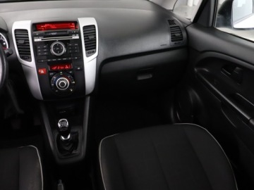 Kia Venga 2012 Kia Venga 1.6 CRDi, Klima, Klimatronic, Tempomat, zdjęcie 7