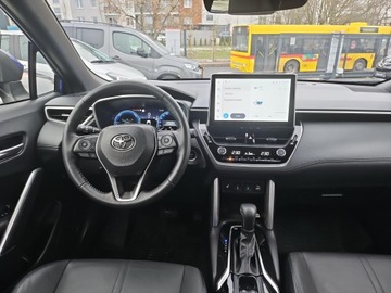 Toyota Corolla XII Hatchback Facelifting 2.0 Hybrid Dynamic Force 196KM 2022 Toyota Corolla Cross 2.0 Hybrid Premiere Edition, zdjęcie 12