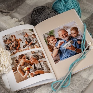 Фотокнига, твердый переплет, А4, вертикальная, 40 страниц.