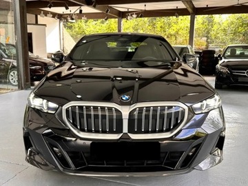 BMW Seria 5 G90-91 2025 BMW Seria 5 520i M Sport 2.0 208KM, zdjęcie 1
