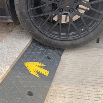 Ramp Gumowe Rampy do Samochodów Ci??arowych, Rampa Progowa Podjazdu