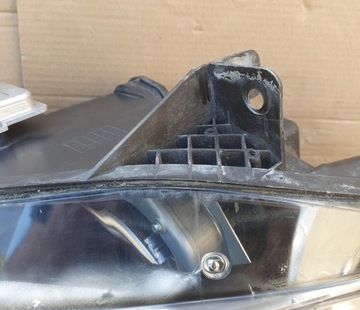 PEUGEOT 407 COUPE ЛАМПА ПЕРЕДНЯЯ ПРАВАЯ ЛЕВАЯ КСЕНОНОВАЯ