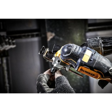 Мультиинструмент DEWALT DCS356NT 18 В, кейс + аксессуары