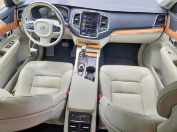 Volvo XC90 II 2022 Volvo XC 90 T6 Momentum 2022 2.0 Benzyna 320KM, zdjęcie 8