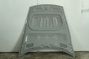 PORSCHE TAYCAN 9J1 KAPOTA MOC PĚKNÝ