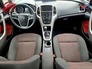 Opel Astra J Sports Tourer 1.4 Turbo ECOTEC 140KM 2011 Opel Astra SPORT Tourer, 1.4 Turbo 140KM- Nawigacja, gwarancja VIP, super, zdjęcie 1