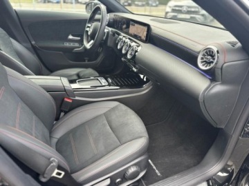 Mercedes CLA C118/X118 Shooting Brake Facelifting 1.3 180 136KM 2024 Mercedes-Benz CLA 180 Shooting Brake AMG Advanced PlusLedNavikameraSalon PL, zdjęcie 11