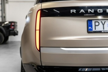 Land Rover Range Rover V SWB 4.4 P535 530KM 2022 Land Rover Range Rover V8 530KM First Edition LWB., zdjęcie 15