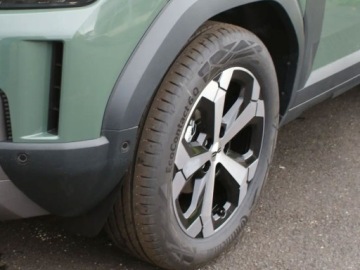 Dacia Duster III 2026 Od ręki - Journey 1.8 Full Hybrid 155KM / Pakiet Parking, Zimowy Plus, zdjęcie 11