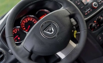 Dacia Sandero II Hatchback 5d TCe  90KM 2014 Dacia Sandero Stepway Dacia Sandero Stepway Benzyna 90KM, zdjęcie 6