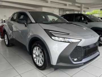 Toyota C-HR II SUV 1.8 Hybrid 140KM 2026 Od ręki - Comfort 1.8 Hybrid 140KM | Tempomat adaptacyjny!, zdjęcie 2