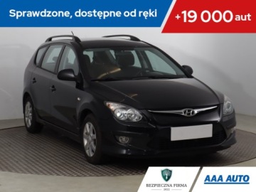 Hyundai i30 I 2011 Hyundai i30 1.6 CRDi, Automat, Klima, Klimatronic