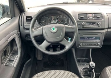 Skoda Roomster Mikrovan Facelifting 1.2 TSI 105KM 2010 Skoda Roomster 1.2TSI 105KM Panorama Klimatr.AluZima Parktr.Temp.Komp.Opla, zdjęcie 17