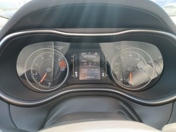 Jeep Cherokee V 2019 Jeep Cherokee 2.4 Benzyna 180KM automat, zdjęcie 13