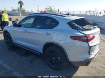 Alfa Romeo Stelvio SUV Facelifting 2.0 Turbo 280KM 2022 Alfa Romeo Stelvio 2022 Alfa Romeo Stelvio Ti AWD 2.0 Benzyna 280KM, zdjęcie 2
