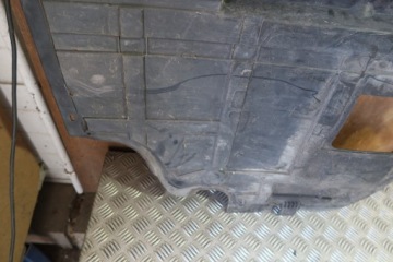 КРЫШКА ДВИГАТЕЛЯ TRAFIC II VIVARO 8200225279