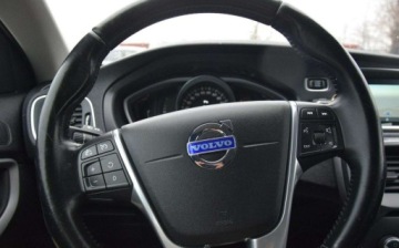 Volvo V40 II Cross Country D2 115KM 2015 Volvo V40 1.6D 2015r Navi Klima Tempomat Hak Sprowadzony 1.6 Diesel, zdjęcie 19