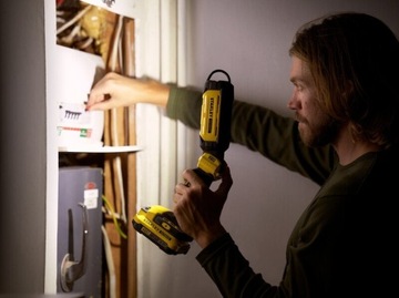 Stanley FATMAX SFMCL050B 18V v20 лампа для мастерской
