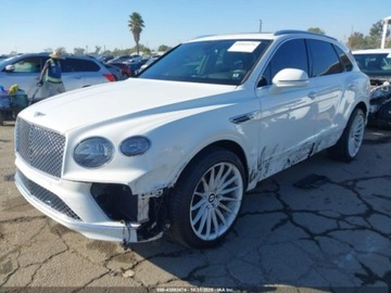 Bentley Bentayga 2021 Bentley Bentayga V8 2021 4.0l 4.0 Benzyna 542KM, zdjęcie 1